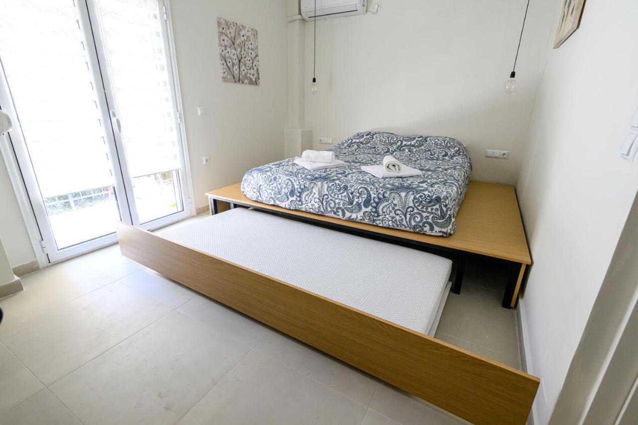 Siesta Apartment Kalamata Bagian luar foto