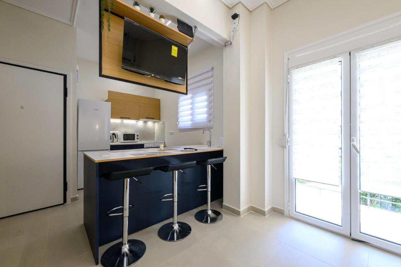 Siesta Apartment Kalamata Bagian luar foto